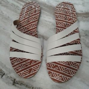 Lucky Brand LK-Anita sandals NWOT